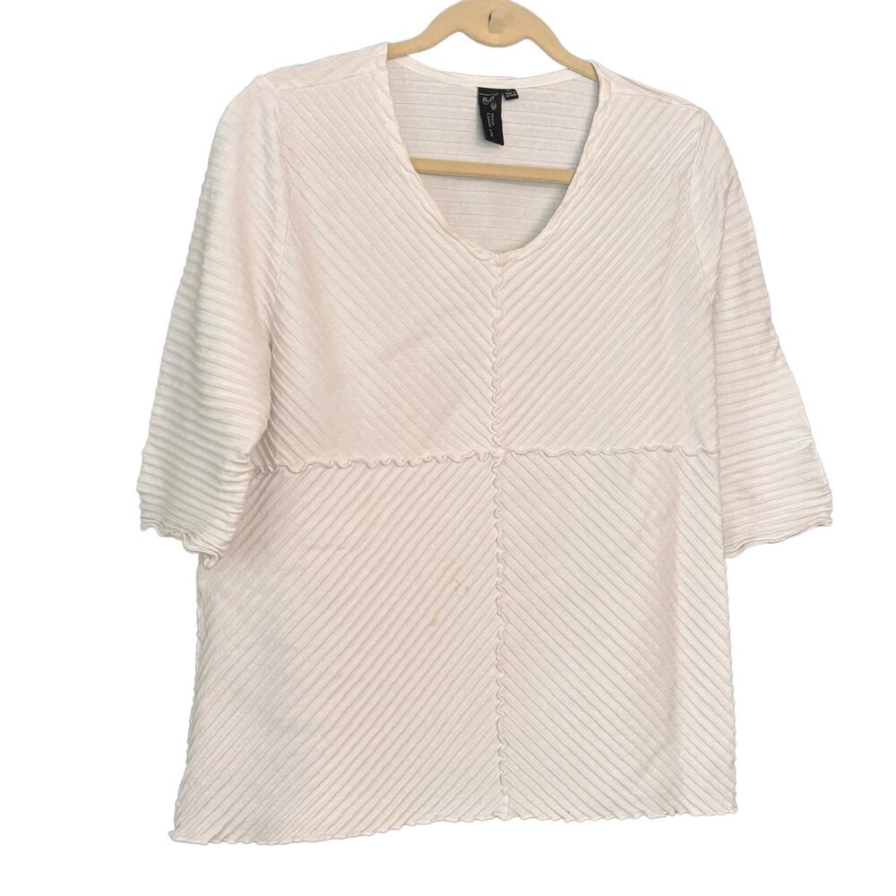 Focus White Textured Top Shirt Womans Medium 100% Cotton Lagenlook Contemporary